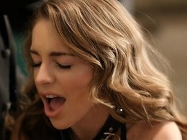 Collar And Leash Sex With Stunning Kimmy Granger