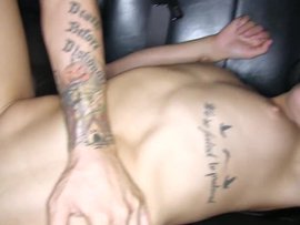 Teen Gets Fucked In The Limo Backseat During Prom Night