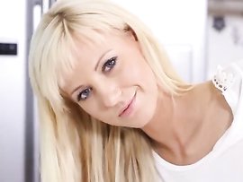 Hot Young Ass On A Solo Stripping Blonde Teen