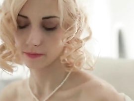 Sexy Curly Hair And Perfect Tits On A Solo Teen Girl